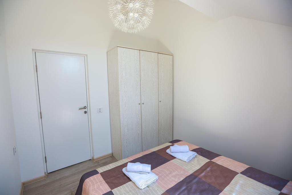 New Lux Apartment Újvidék Kültér fotó